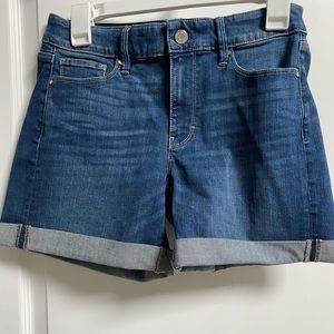 WHBM Size 4 Jean Short